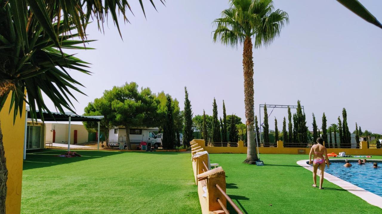 Espacio Finca Alegria - Rural Houses, Hostel, Campsite & Wellness Center Cartagena Exterior photo