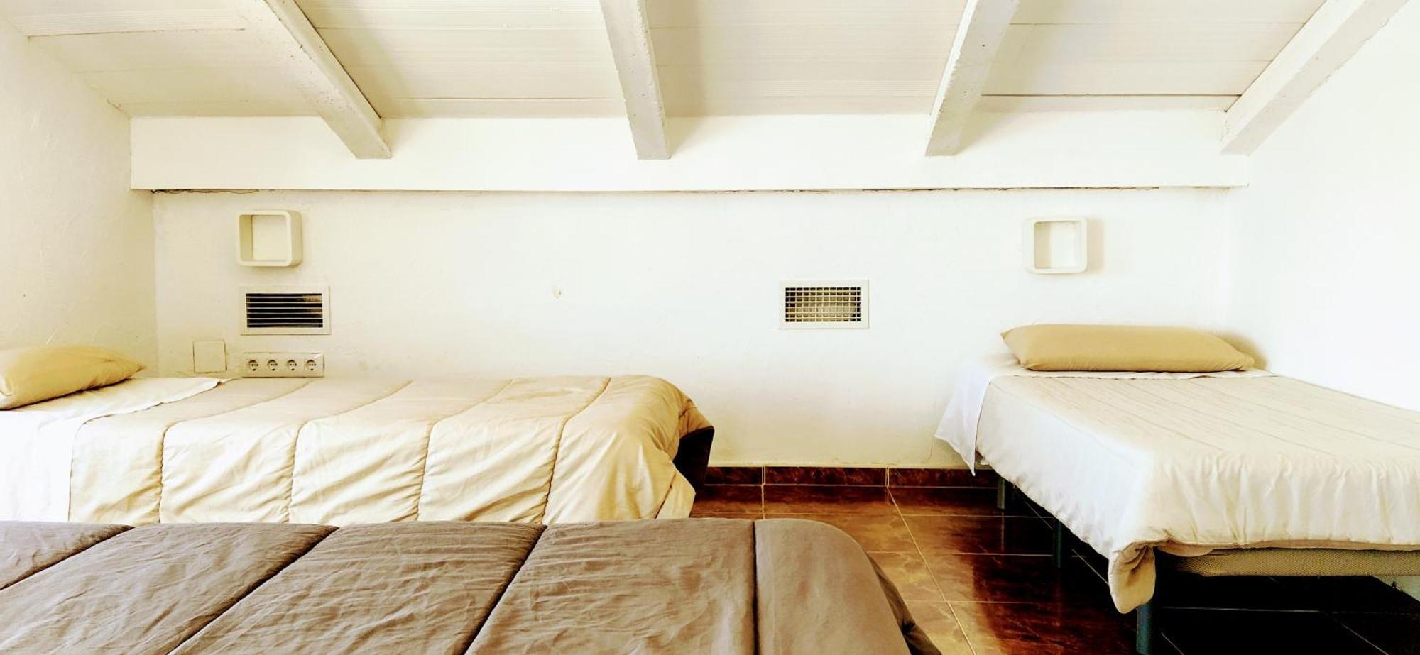 Espacio Finca Alegria - Rural Houses, Hostel, Campsite & Wellness Center Cartagena Room photo