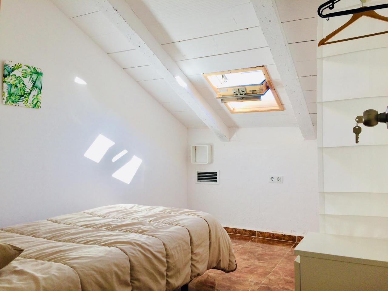 Espacio Finca Alegria - Rural Houses, Hostel, Campsite & Wellness Center Cartagena Exterior photo